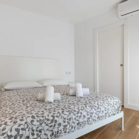 Alessandri 53 C By Ivi Real Estate Lejlighed Torremolinos